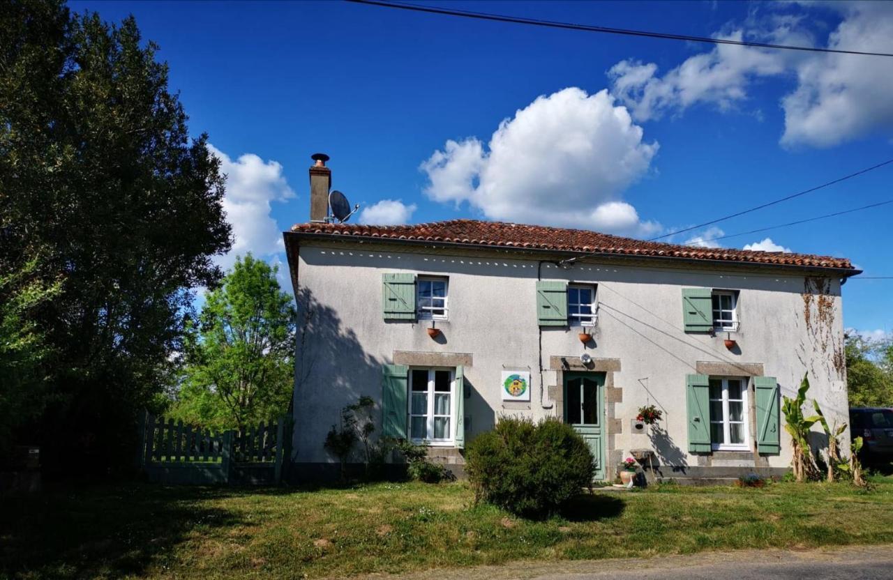 Chambres D Hotes L'Agape Saint-Martial-sur-Isop 外观 照片